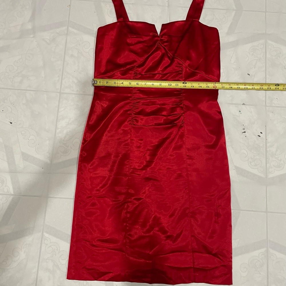 Newport News Red look New Ruched Sheath Dress Size 12 P